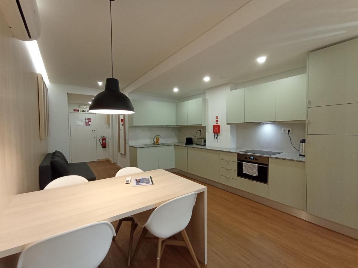 714 Gale Apartment Wi-Fi Порто Екстериор снимка